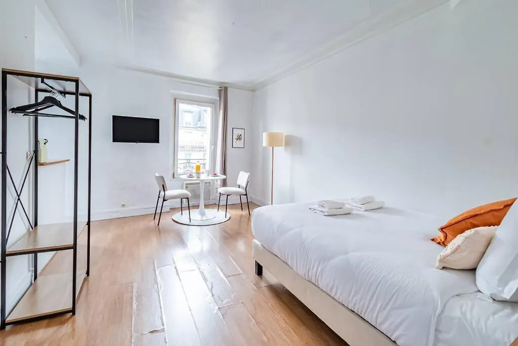 Studio Proche Nation - Paris 0*,  France